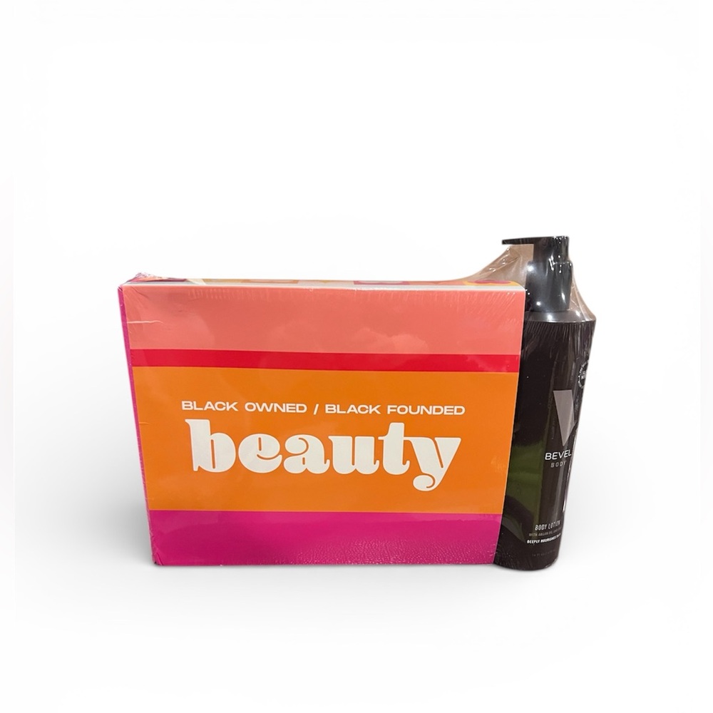 Beauty Gift Set NWT